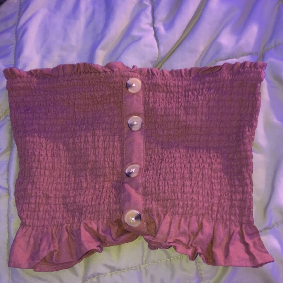 clothes - Picture 4 of 10